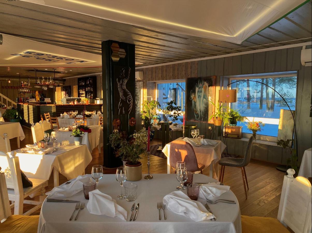 Vergi Sadam & Restoran Wirkes' Luaran gambar